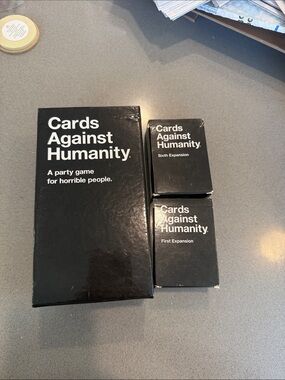 Cards against humanity with 1st and 6th expansion